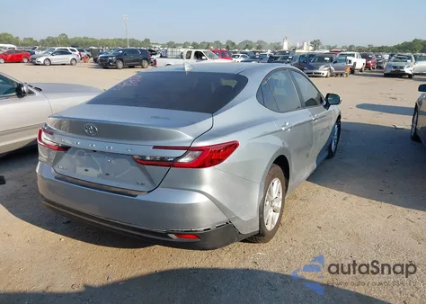 2025 Toyota Camry Xse/Xle/Le/Se из США, поврежденный, VIN 4T1DAACK6SU149599